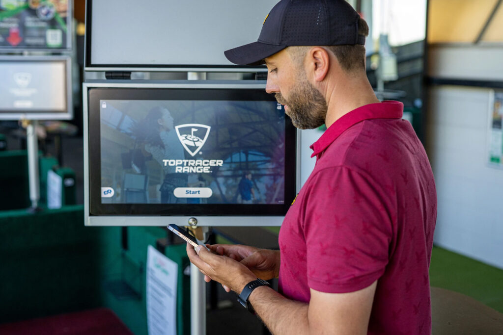 World’s number-one golf content creator, Rick Shiels, signs as global ambassador for Toptracer
