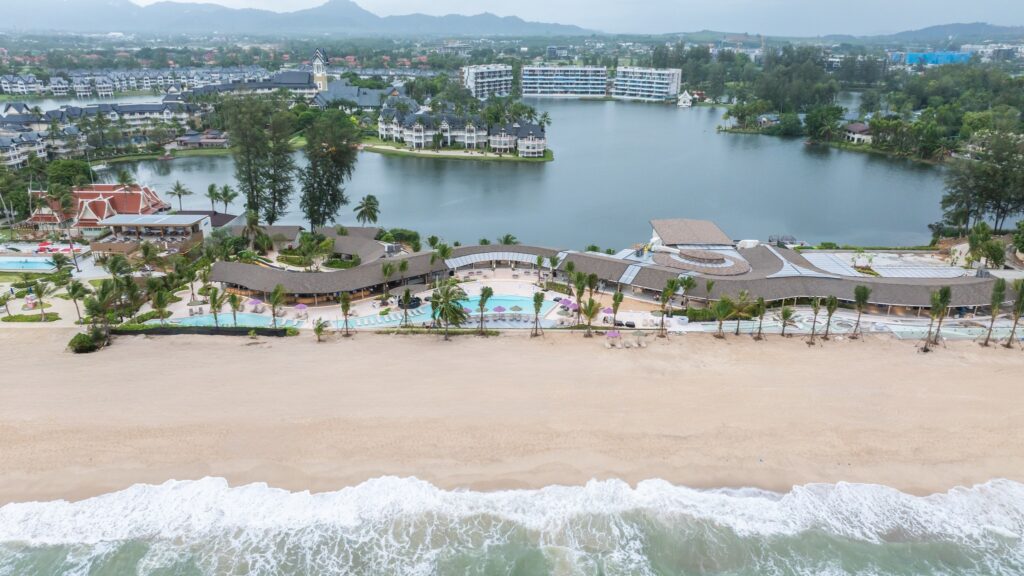 Managed by the award-winning Banyan Tree Phuket, Rava Beach Club features three beautifully designed areas for different needs and occasions.