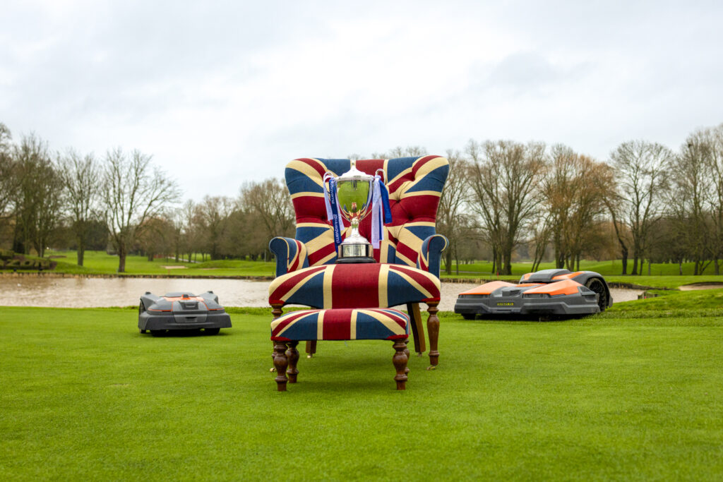 “As a former Champion, I take great pride in hosting this iconic tournament and it’s about to enter an exciting new era with this new partnership. I love Husqvarna’s products, and they will be out in full force at The Belfry next August to make sure the Brabazon Course is in perfect condition”, says Sir Nick Faldo.