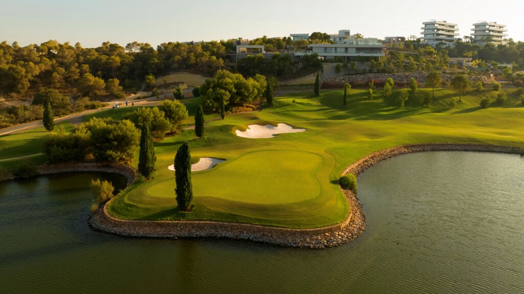 From the outset, the project was conceived with a long-term vision and a commitment to creating not just a destination, but ‘a world apart’, where excellence, sustainability and wellbeing are part of the way we understand Las Colinas Golf & Country Club,” stated the Director of Operations, Javier Rodríguez.