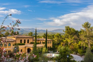 Terre Blanche Named France’s Number One Luxury Golf Resort The world-class spa at Terre Blanche, France’s No.1 luxury golf resort
