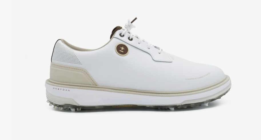 Students x Payntr Collaboration “A Study in the Game” The collaboration introduces two original footwear silhouettes: Students by PAYNTR Golf WT and Students by PAYNTR Golf PT, each exploring a different chapter of the game's story.
